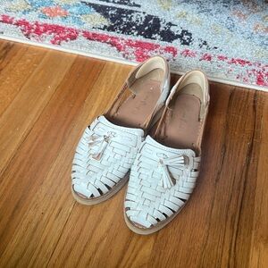 Gently used leather huaraches sandals